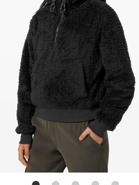 Lululemon Oh So Sherpa Half Zip size 6